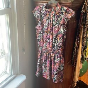 1. State beautiful flower dress